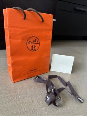 Hermes Shopping Gift Jewelry Bag Small 6” x 8.5” x 2.75” EMPTY Ribbon Card